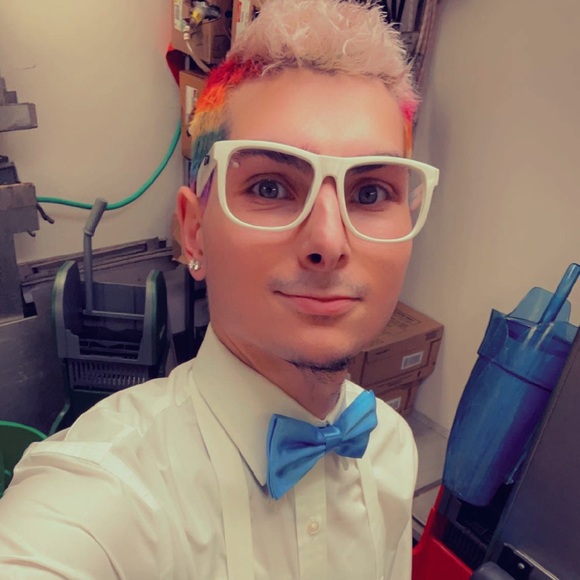 Meet your Posher, James - Picture 7 of 7